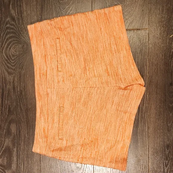 ❤️ TRINA TURK LINEN BLEND TWEED SHORTS, 12 (31)