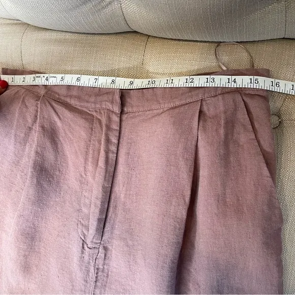 AA:  All: Row Mauve Burgundy High Waisted Linen shorts Sz L
