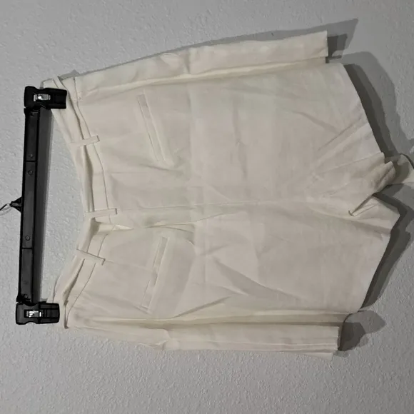 Antonio Melani Amee Linen High Rise Coordinating Shorts