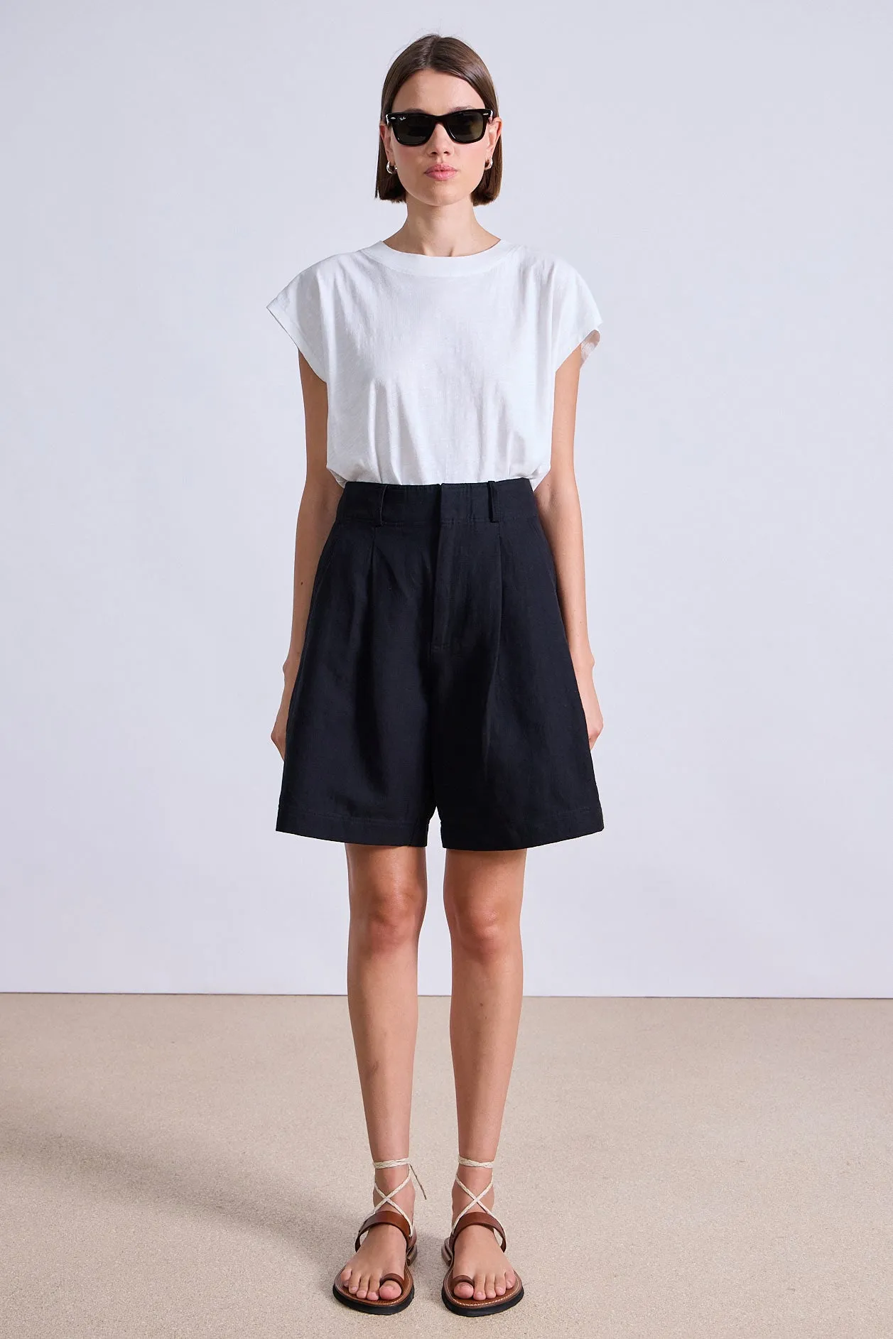 Bari Midi Short in Black