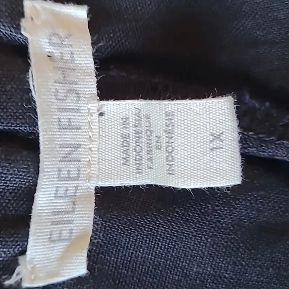Eileen Fisher Linen Shorts. Black SZ 1X. Pull On. 8inch inseam. Drawstring.