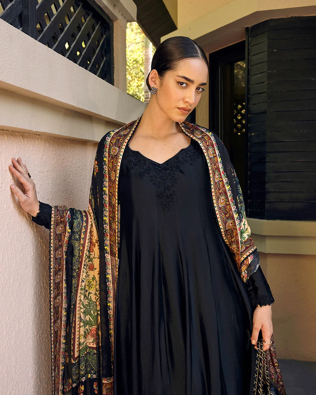 Faiza Saqlain | Carmela | Shelina
