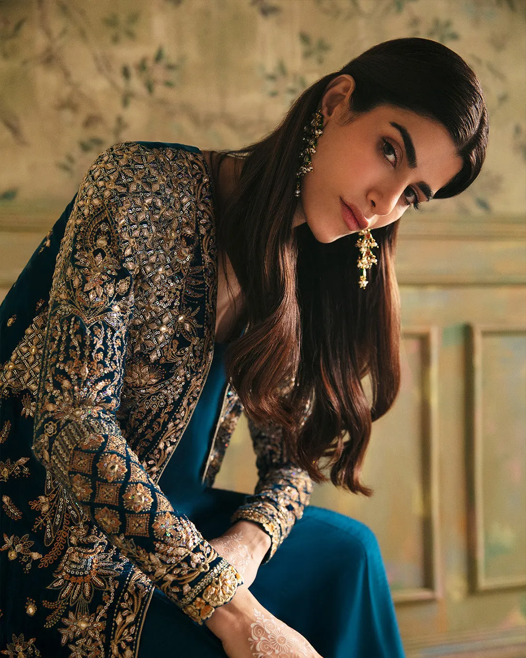 Faiza Saqlain | Manaar - Velvet Collection '23 | HAANIE