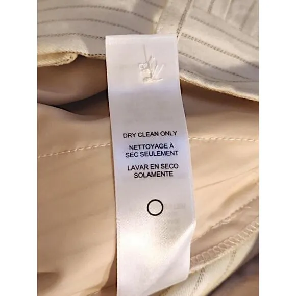 Frame pleated linen blend Pinstripe Cream high-waisted shorts size 2