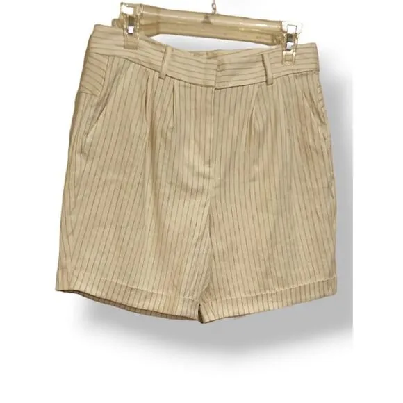 Frame pleated linen blend Pinstripe Cream high-waisted shorts size 2
