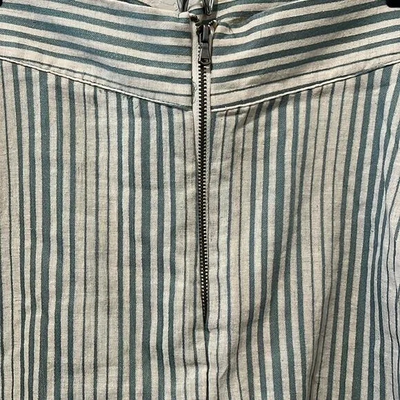 FREE PEOPLE (NWT) Turquoise and Cream Striped Linen/Cotton Blend Skort, Size 10