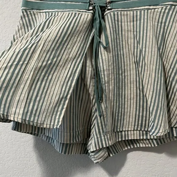 FREE PEOPLE (NWT) Turquoise and Cream Striped Linen/Cotton Blend Skort, Size 10