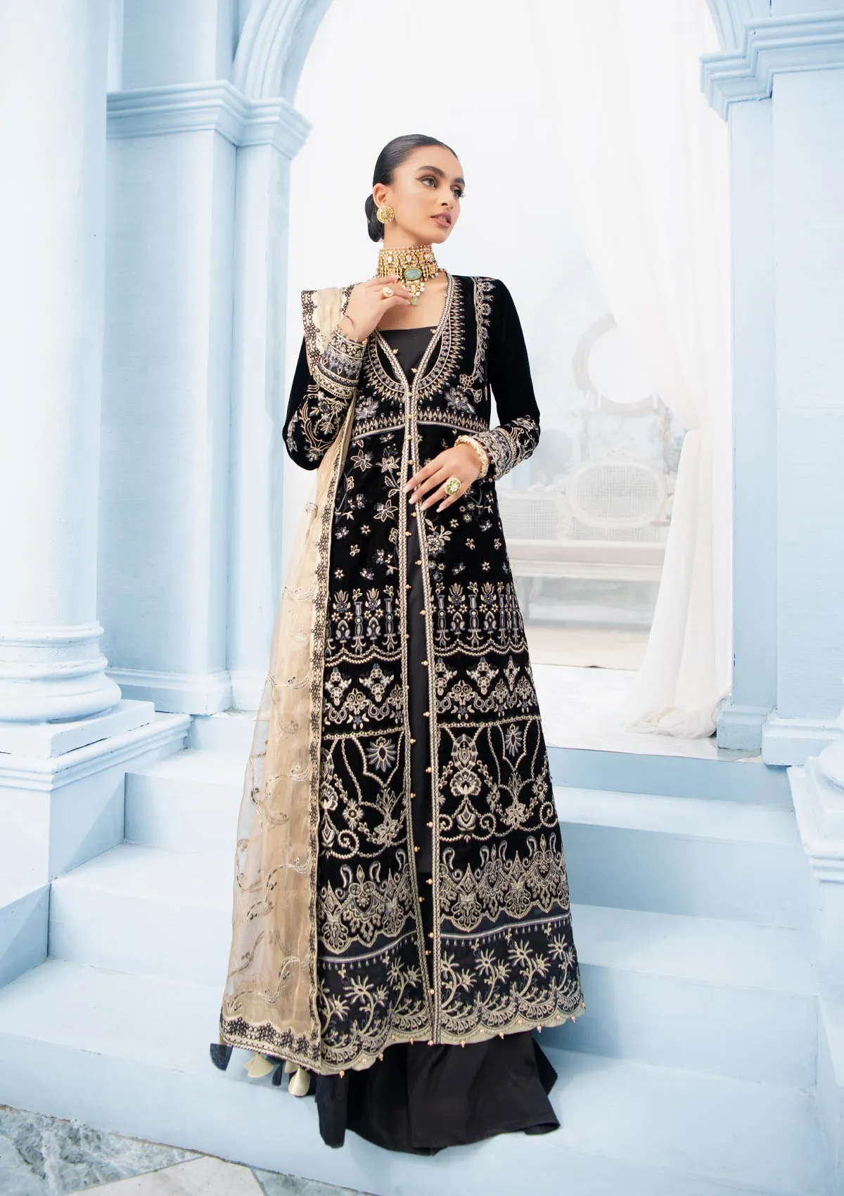 Magnificent Gown Dress Pakistani in Black Color #PF271