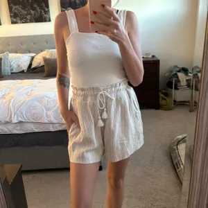 NWT Abercrombie striped pull on shorts