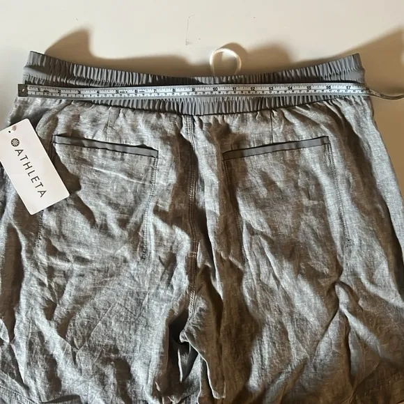 NWT Athleta Cabo Linen Shorts 8 inch Inseam Gray Size 16