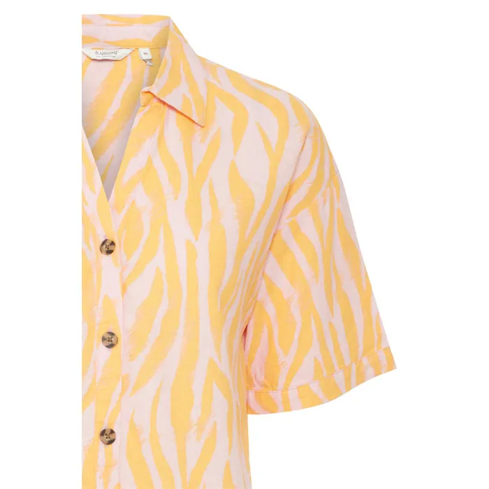 Shirt «FALAKKA» in Blazing Orange Animal Mix von b.young