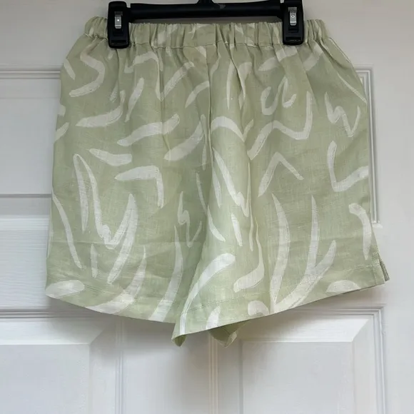 Stone Fox Melba Linen Short-Size S  NWT