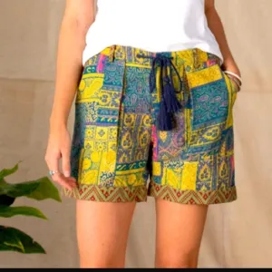 SUNDANCE NWT KALINI LINEN BLEND SHORTS