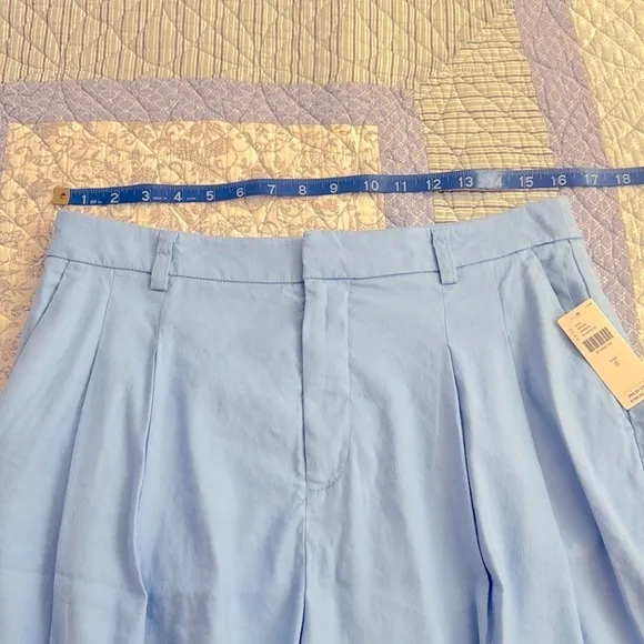 The Avery Pleated Trouser Shorts by Maeve for Anthropologie size 8