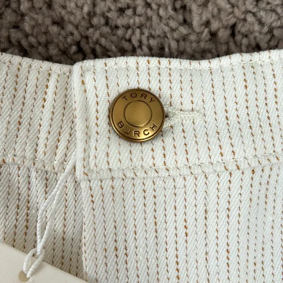 Tory Burch NWT Stripped Linen shorts Size 2