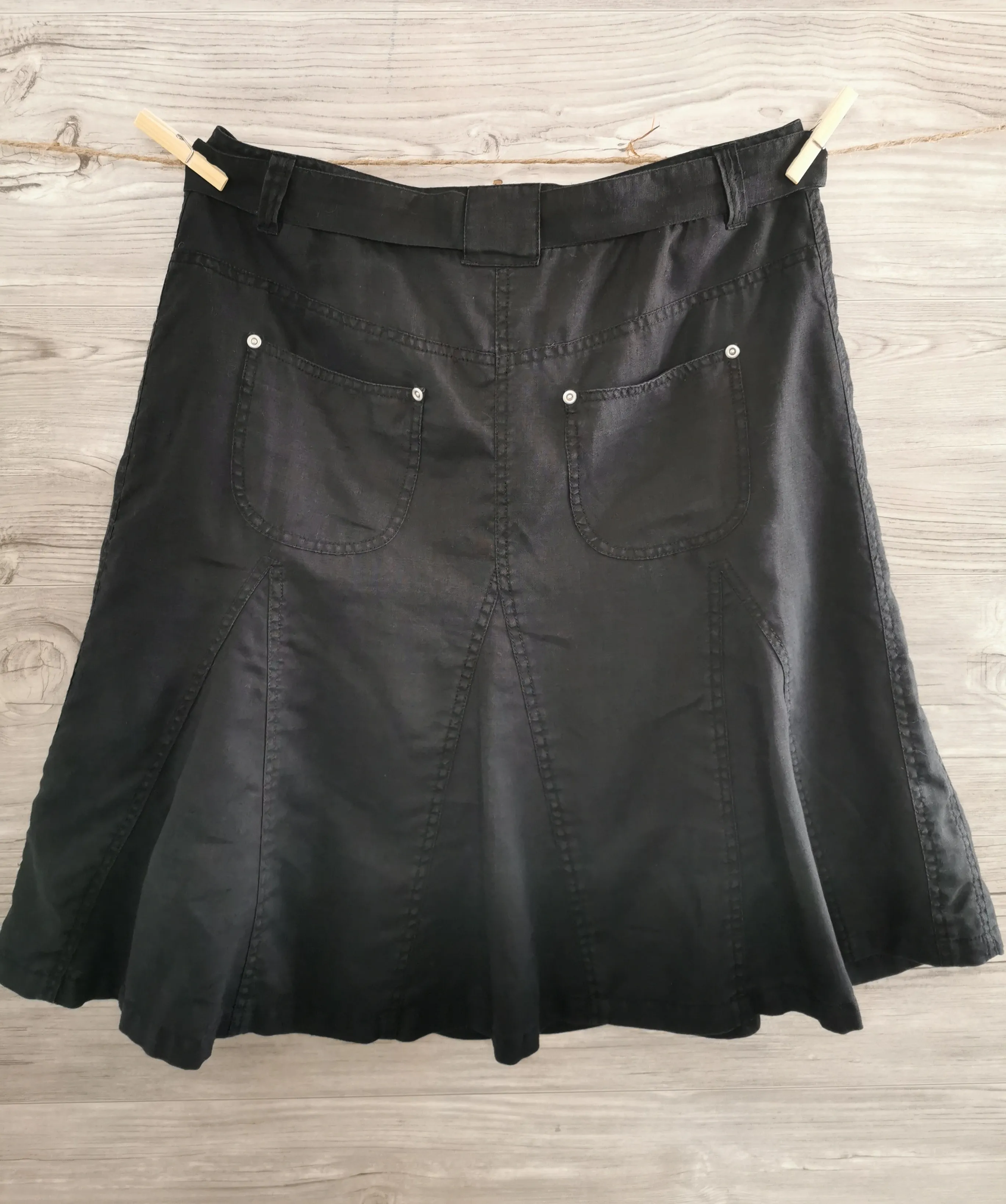 WOMENS SIZE 12 - LINEA DOMANI, Black Linen Skirt EUC B44